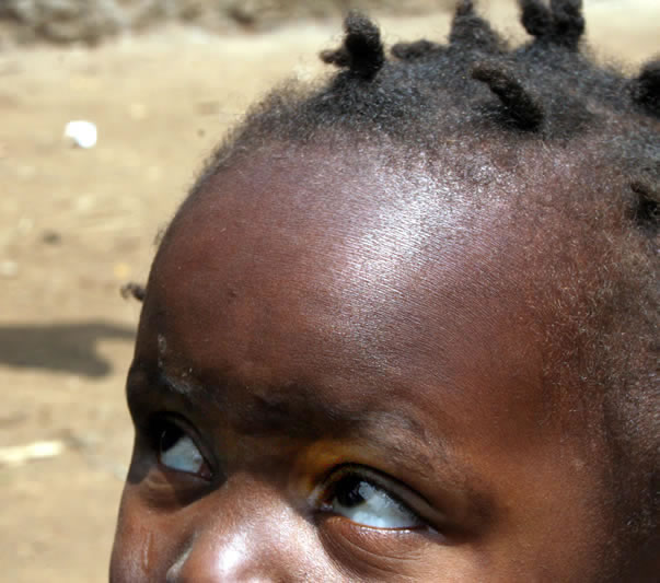 KENYA 2008 / eyes.jpg